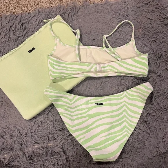 Triangl Bikini Set Green / White Zebra Women’s Size Small Condition - Picture 2 of 4
